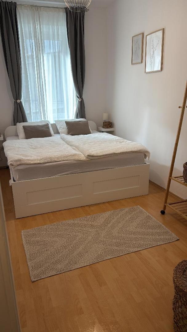 Brand New City Center Apartment Nostalgija Split Ngoại thất bức ảnh